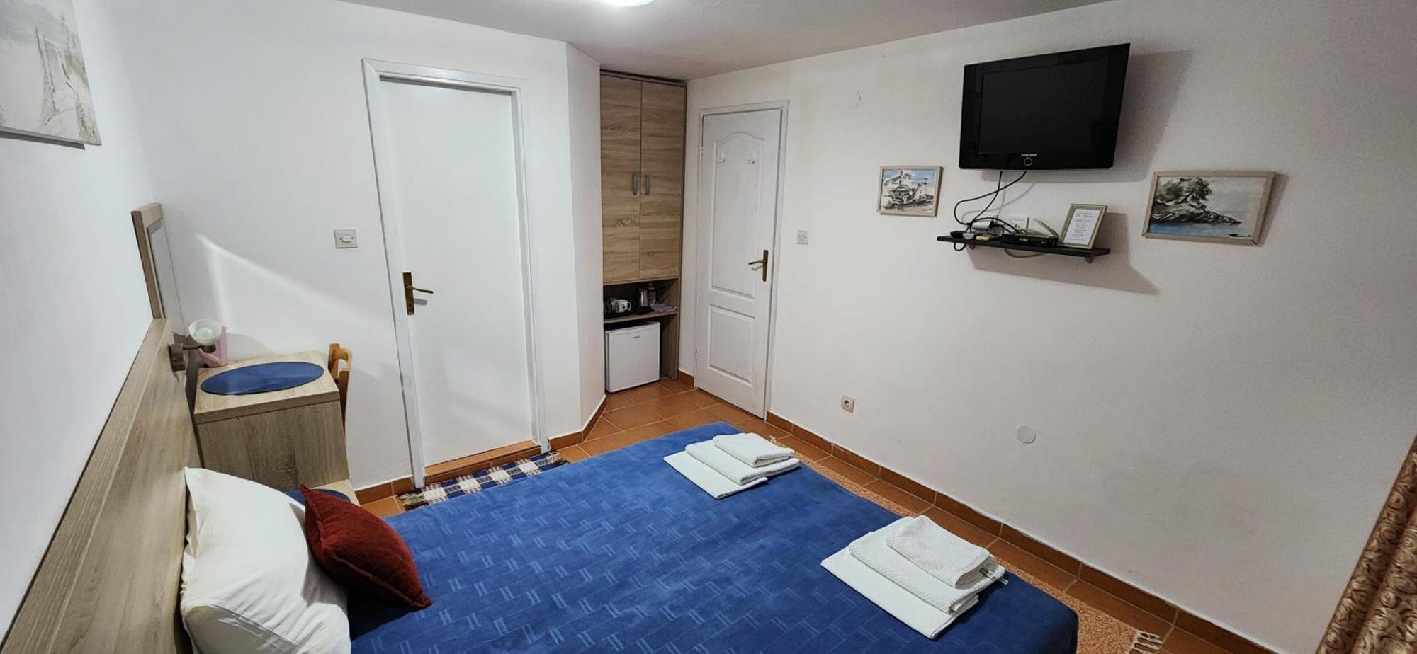 Guesthouse Tri Palme Bečići Zewnętrze zdjęcie